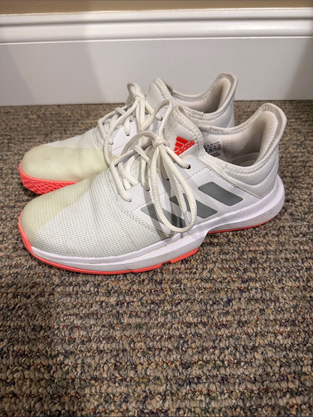 Adidas Women's White & Coral Gamecourt tennis shoes 7